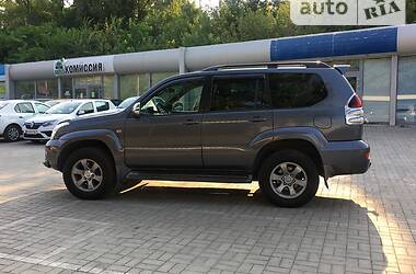 Внедорожник / Кроссовер Toyota Land Cruiser Prado 2005 в Днепре