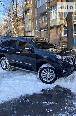 Toyota Land Cruiser Prado 2014