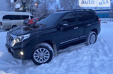 Внедорожник / Кроссовер Toyota Land Cruiser Prado 2014 в Днепре