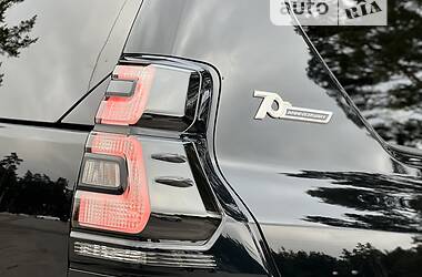Внедорожник / Кроссовер Toyota Land Cruiser Prado 2021 в 