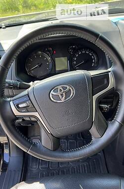 Внедорожник / Кроссовер Toyota Land Cruiser Prado 2019 в Хмельницком