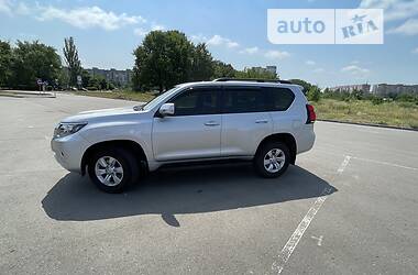 Внедорожник / Кроссовер Toyota Land Cruiser Prado 2019 в Кропивницком