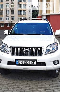 Внедорожник / Кроссовер Toyota Land Cruiser Prado 2010 в Одессе