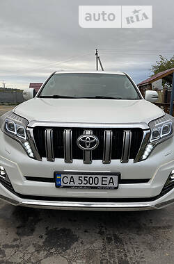 Внедорожник / Кроссовер Toyota Land Cruiser Prado 2012 в Лысянке