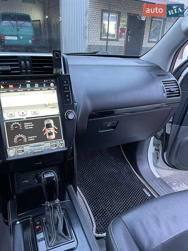 Позашляховик / Кросовер Toyota Land Cruiser Prado 2012 в Лисянці фото 18 Позашляховик / Кросовер Toyota Land Cruiser Prado 2012 в Лисянці