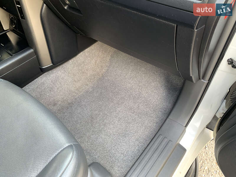 Внедорожник / Кроссовер Toyota Land Cruiser Prado 2013 в Тернополе фото 24 Внедорожник / Кроссовер Toyota Land Cruiser Prado 2013 в Тернополе