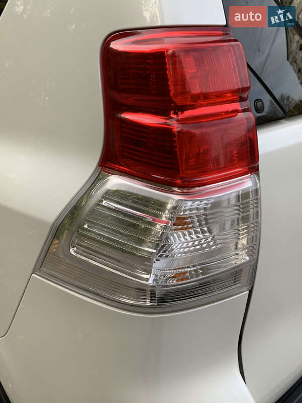 Внедорожник / Кроссовер Toyota Land Cruiser Prado 2013 в Тернополе фото 58 Внедорожник / Кроссовер Toyota Land Cruiser Prado 2013 в Тернополе