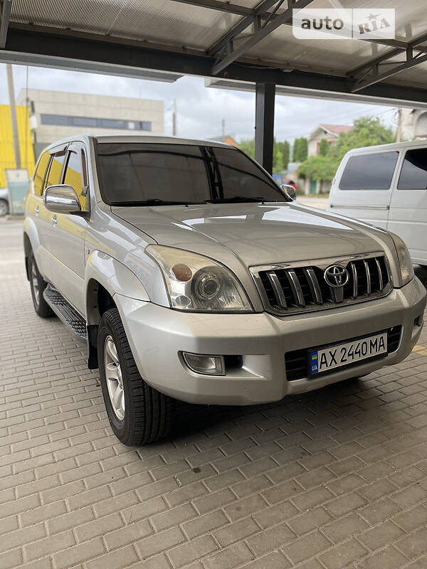 Внедорожник / Кроссовер Toyota Land Cruiser Prado 2006 в Киеве