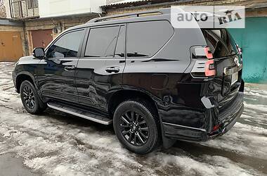 Внедорожник / Кроссовер Toyota Land Cruiser Prado 2020 в 
