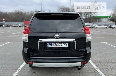 Внедорожник / Кроссовер Toyota Land Cruiser Prado 2011 в Одессе