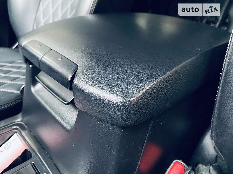 Внедорожник / Кроссовер Toyota Land Cruiser Prado 2014 в Тячеве