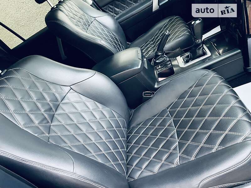 Внедорожник / Кроссовер Toyota Land Cruiser Prado 2014 в Тячеве