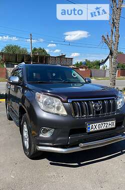 Toyota Land Cruiser Prado 2013