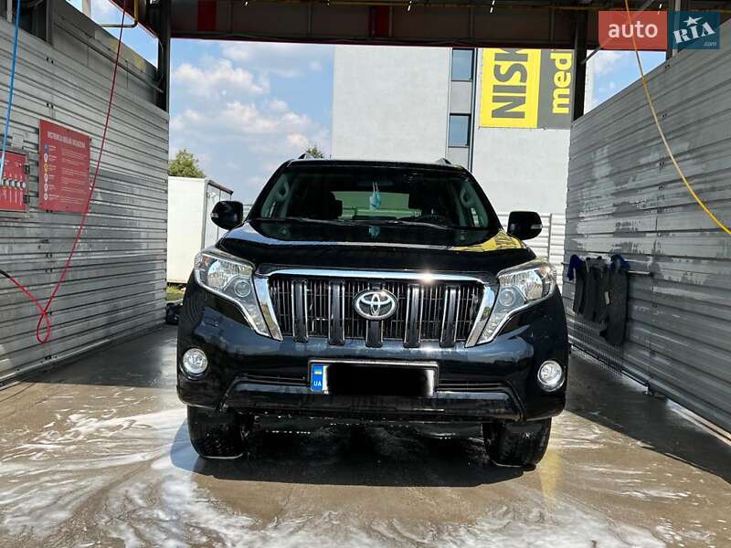 Внедорожник / Кроссовер Toyota Land Cruiser Prado 2017 в Львове фото 4 Внедорожник / Кроссовер Toyota Land Cruiser Prado 2017 в Львове