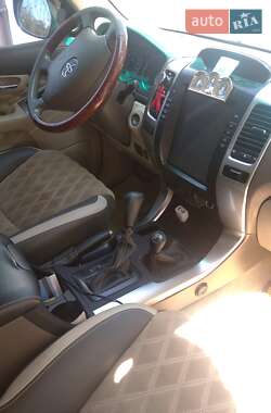 Внедорожник / Кроссовер Toyota Land Cruiser Prado 2006 в 