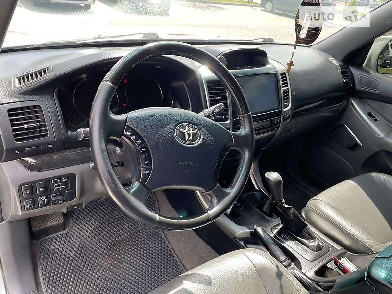 Внедорожник / Кроссовер Toyota Land Cruiser Prado 2008 в Хмельницком