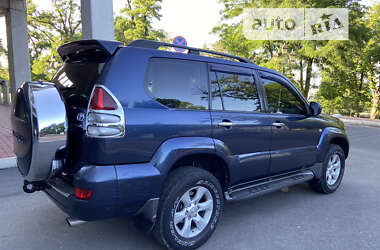 Внедорожник / Кроссовер Toyota Land Cruiser Prado 2004 в 