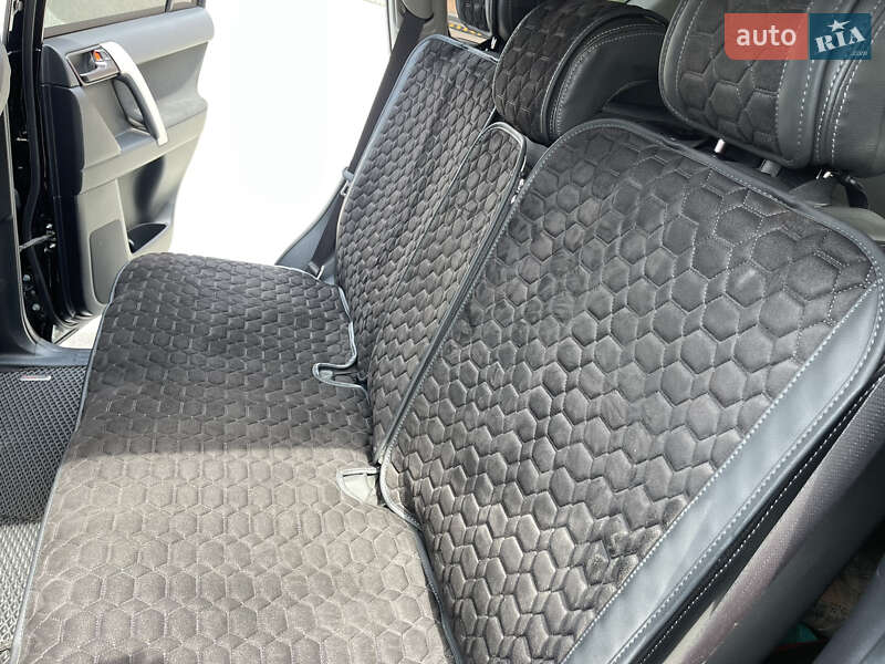 Позашляховик / Кросовер Toyota Land Cruiser Prado 2019 в Харкові фото 14 Позашляховик / Кросовер Toyota Land Cruiser Prado 2019 в Харкові