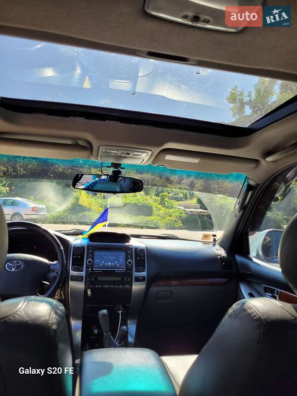 Внедорожник / Кроссовер Toyota Land Cruiser Prado 2007 в Ужгороде