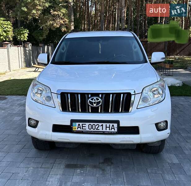 Toyota Land Cruiser Prado 2012