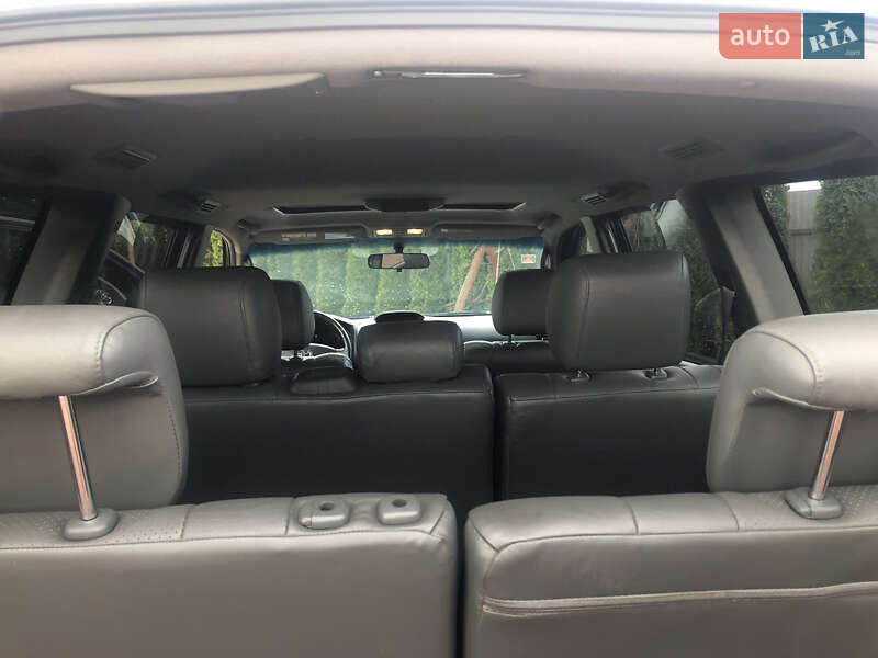 Позашляховик / Кросовер Toyota Land Cruiser Prado 2008 в Нововолинську