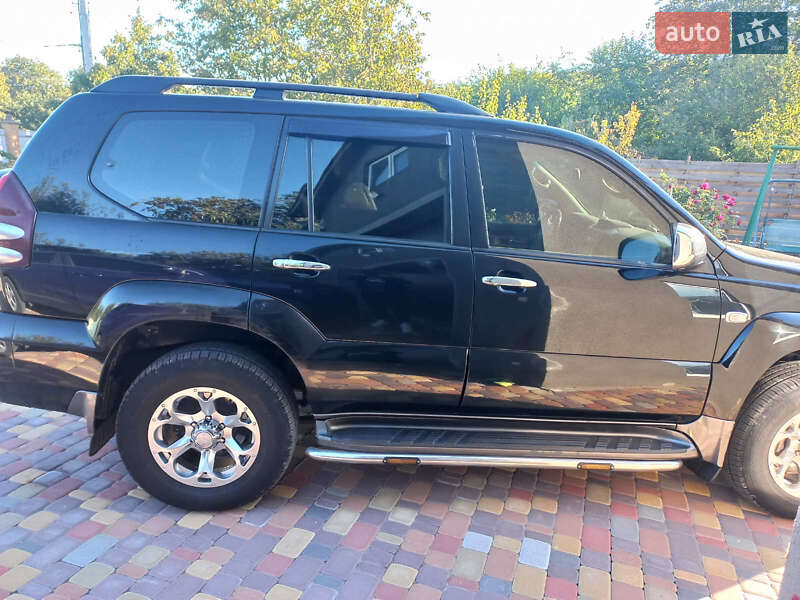 Позашляховик / Кросовер Toyota Land Cruiser Prado 2007 в Обухові