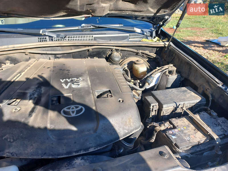 Позашляховик / Кросовер Toyota Land Cruiser Prado 2007 в Обухові