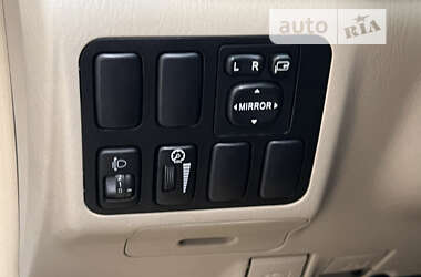 Внедорожник / Кроссовер Toyota Land Cruiser Prado 2006 в 