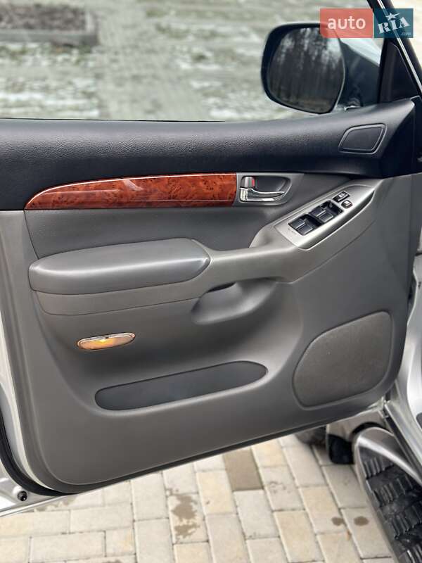 Позашляховик / Кросовер Toyota Land Cruiser Prado 2008 в Харкові фото 14 Позашляховик / Кросовер Toyota Land Cruiser Prado 2008 в Харкові