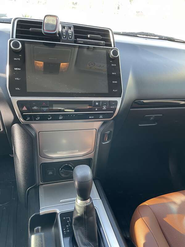 Позашляховик / Кросовер Toyota Land Cruiser Prado 2019 в Славському