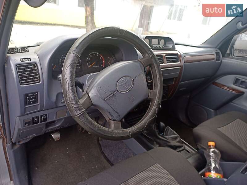 Позашляховик / Кросовер Toyota Land Cruiser Prado 1996 в Чугуєві