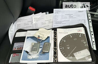 Внедорожник / Кроссовер Toyota Land Cruiser Prado 2013 в 