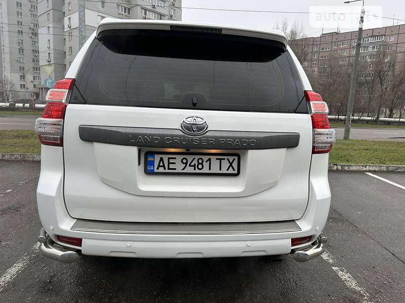 Позашляховик / Кросовер Toyota Land Cruiser Prado 2017 в Дніпрі фото 7 Позашляховик / Кросовер Toyota Land Cruiser Prado 2017 в Дніпрі