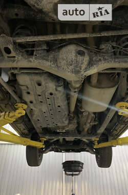 Внедорожник / Кроссовер Toyota Land Cruiser Prado 2004 в 