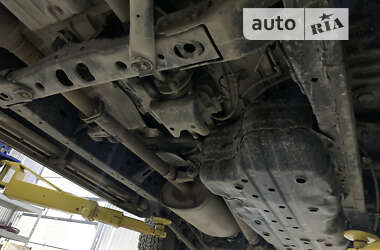 Внедорожник / Кроссовер Toyota Land Cruiser Prado 2004 в 