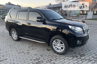 Внедорожник / Кроссовер Toyota Land Cruiser Prado 2011 в Запорожье