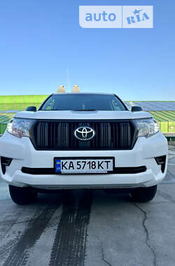 Внедорожник / Кроссовер Toyota Land Cruiser Prado 2019 в Киеве