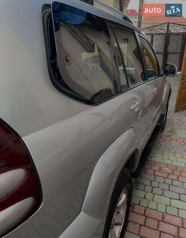 Внедорожник / Кроссовер Toyota Land Cruiser Prado 2007 в Вижнице