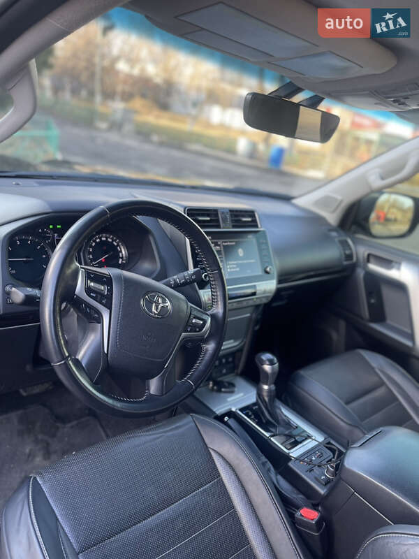Позашляховик / Кросовер Toyota Land Cruiser Prado 2020 в Одесі