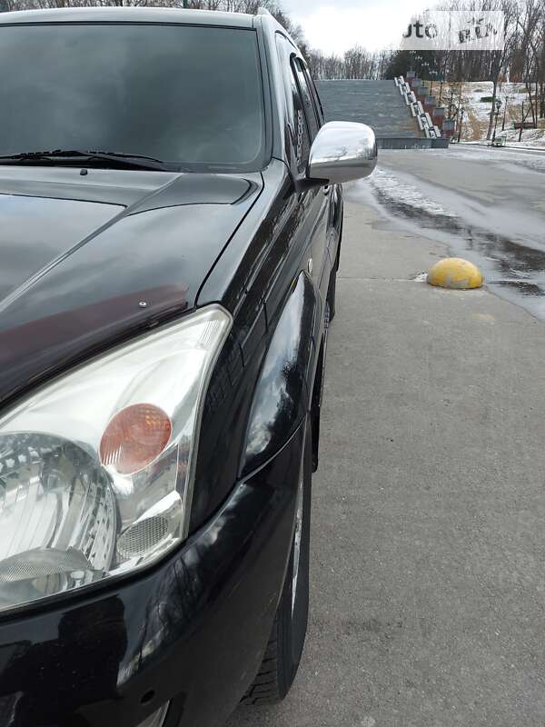 Внедорожник / Кроссовер Toyota Land Cruiser Prado 2005 в Харькове