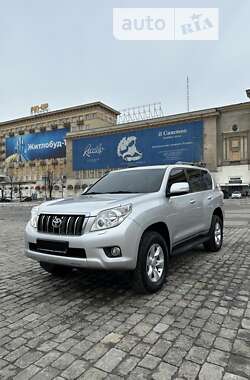 Toyota Land Cruiser Prado 2010