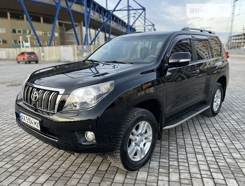 Внедорожник / Кроссовер Toyota Land Cruiser Prado 2013 в Харькове