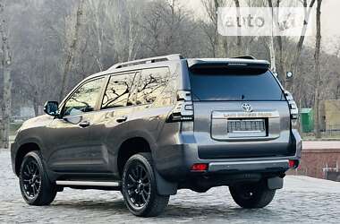 Внедорожник / Кроссовер Toyota Land Cruiser Prado 2021 в Киеве