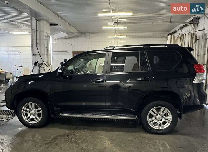 Внедорожник / Кроссовер Toyota Land Cruiser Prado 2009 в Харькове