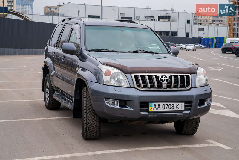 Позашляховик / Кросовер Toyota Land Cruiser Prado 2008 в Києві