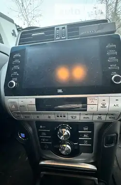 Toyota Land Cruiser Prado 2020