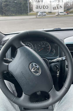 Внедорожник / Кроссовер Toyota Land Cruiser Prado 2006 в Днепре