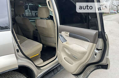 Внедорожник / Кроссовер Toyota Land Cruiser Prado 2004 в 