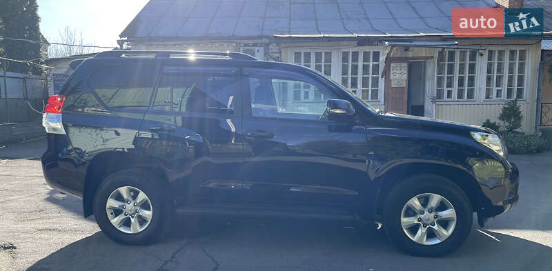 Внедорожник / Кроссовер Toyota Land Cruiser Prado 2013 в Виннице