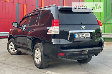 Позашляховик / Кросовер Toyota Land Cruiser Prado 2011 в Києві